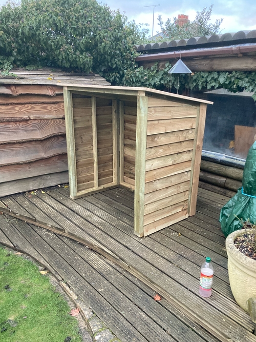 Outdoor shelter